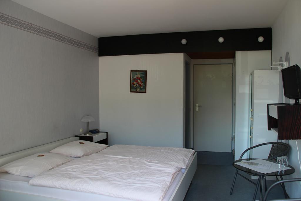 Parkhotel Framke Ehlscheid Zimmer foto